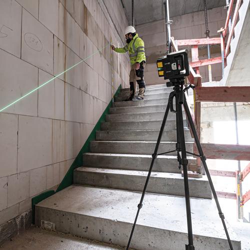 Samonivelační liniový křížový laser STABILA LAX500G 7-dílný